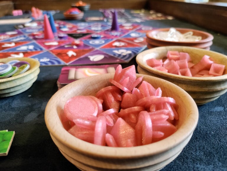 Component Bowls with Power Crystals from Gnomes & Wizards